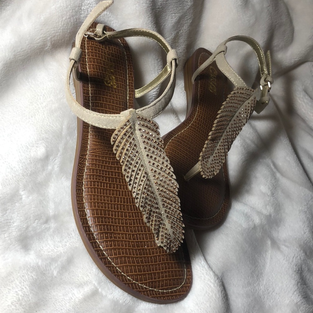 💋💎strappy sandals from MACYS never worn💎💋